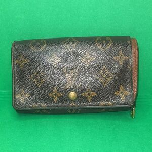 Authentic Louis Vuitton Monogram Wallet